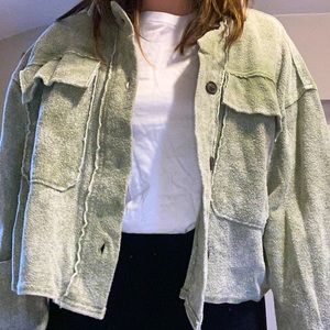 Cropped light green jacket